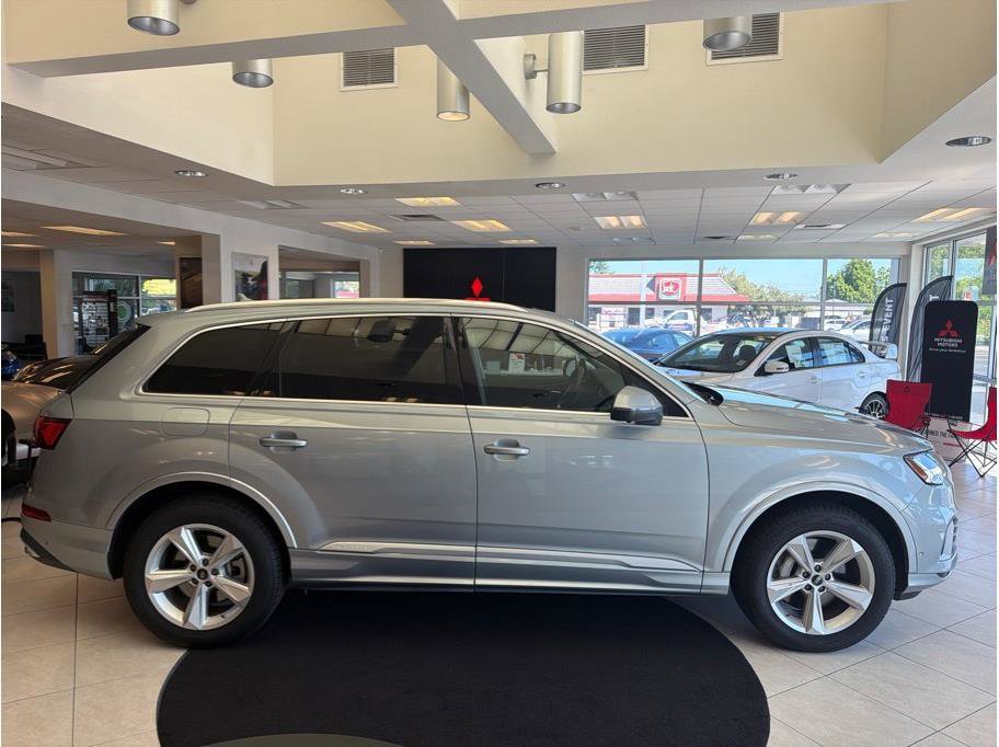 Used 2024 Audi Q7 2.0T Premium Plus image 4