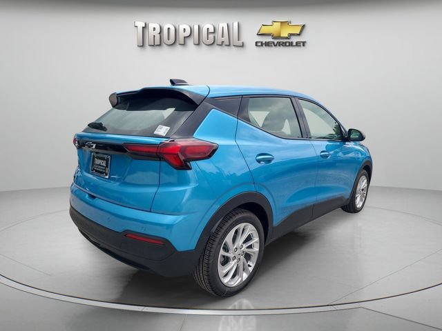 New 2027 Chevrolet Bolt LT FWD image 5