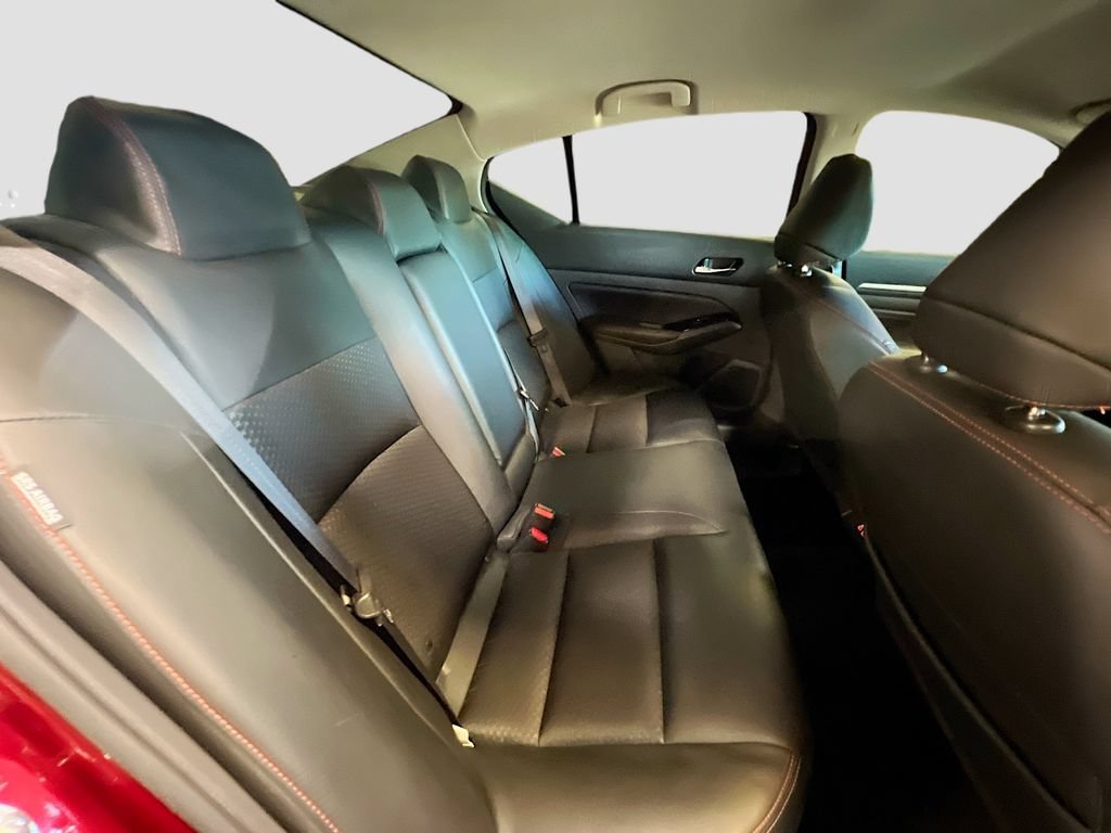 Used 2023 Nissan Altima 2.5 SR FWD image 24