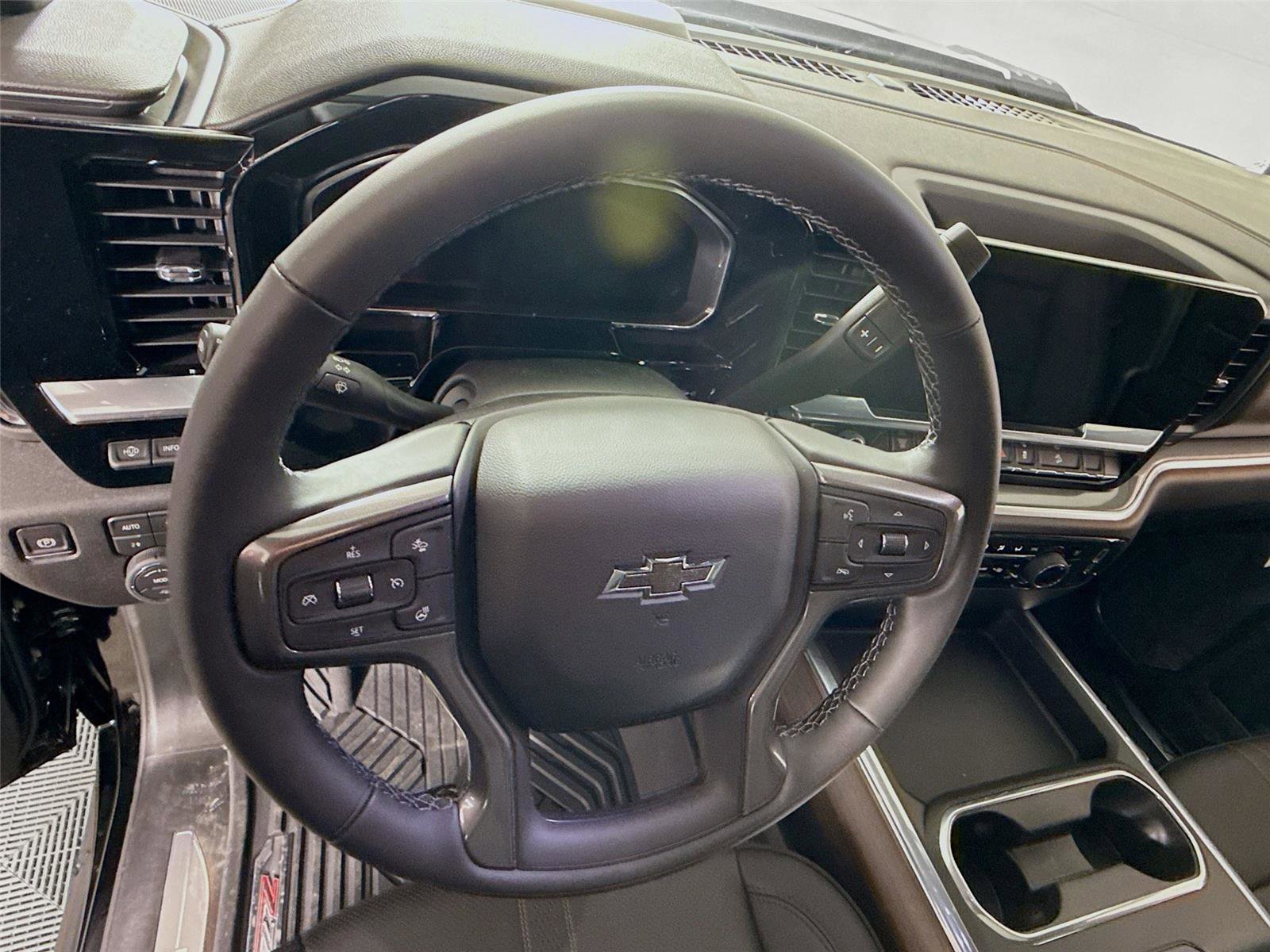 New 2026 Chevrolet Silverado 3500 High Country w/ High Country Premium Package image 6