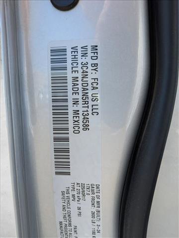 Used 2024 Jeep Compass Sport image 16