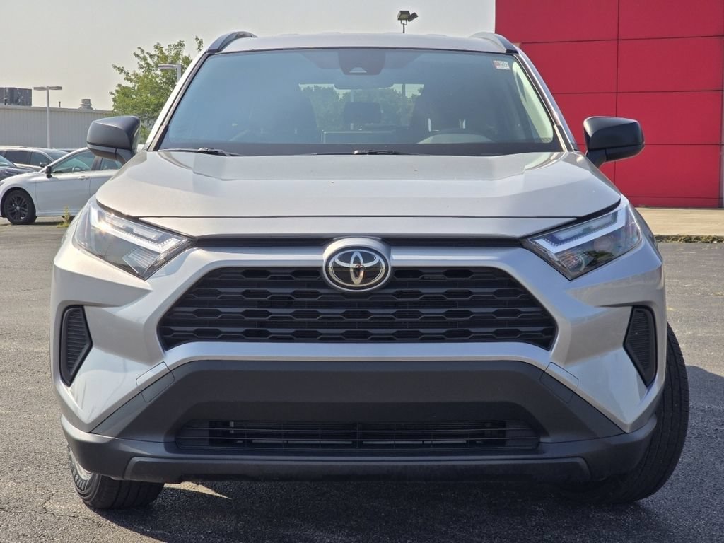 Certified 2025 Toyota RAV4 LE AWD/4WD image 10