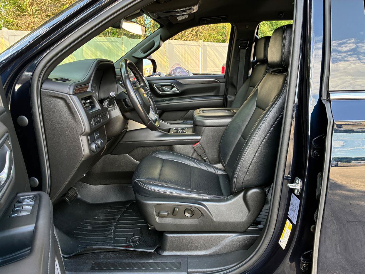 Used 2021 Chevrolet Tahoe LS RWD image 12