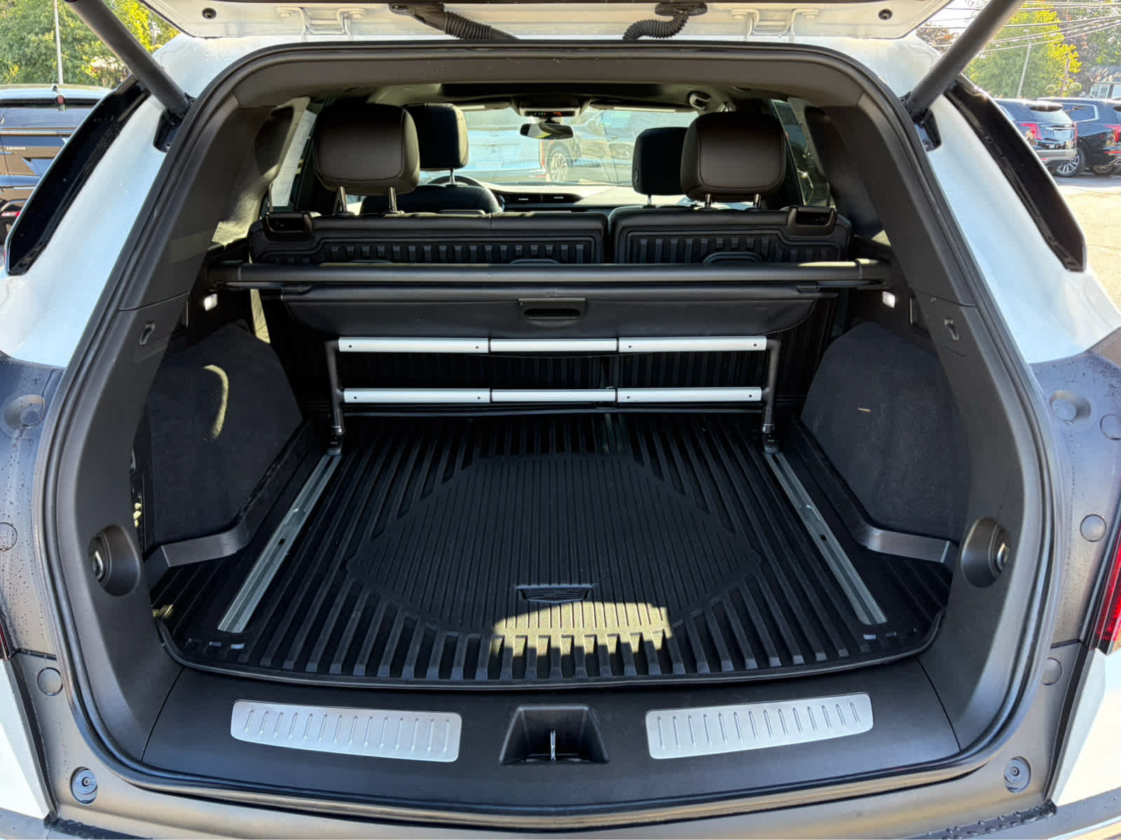 Used 2024 Cadillac XT5 Premium Luxury w/ LPO, Floor Liner Package AWD/4WD image 27