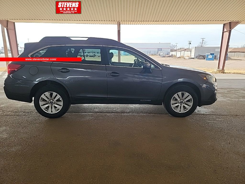 Used 2018 Subaru Outback 2.5i Premium image 6