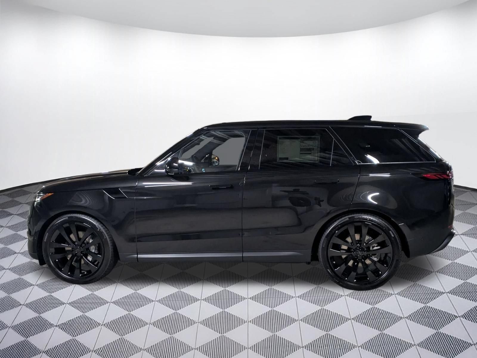 New 2026 Land Rover Range Rover Sport SE AWD/4WD image 3