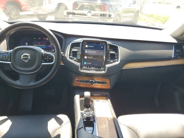 Used 2024 Volvo XC90 B5 Plus image 15