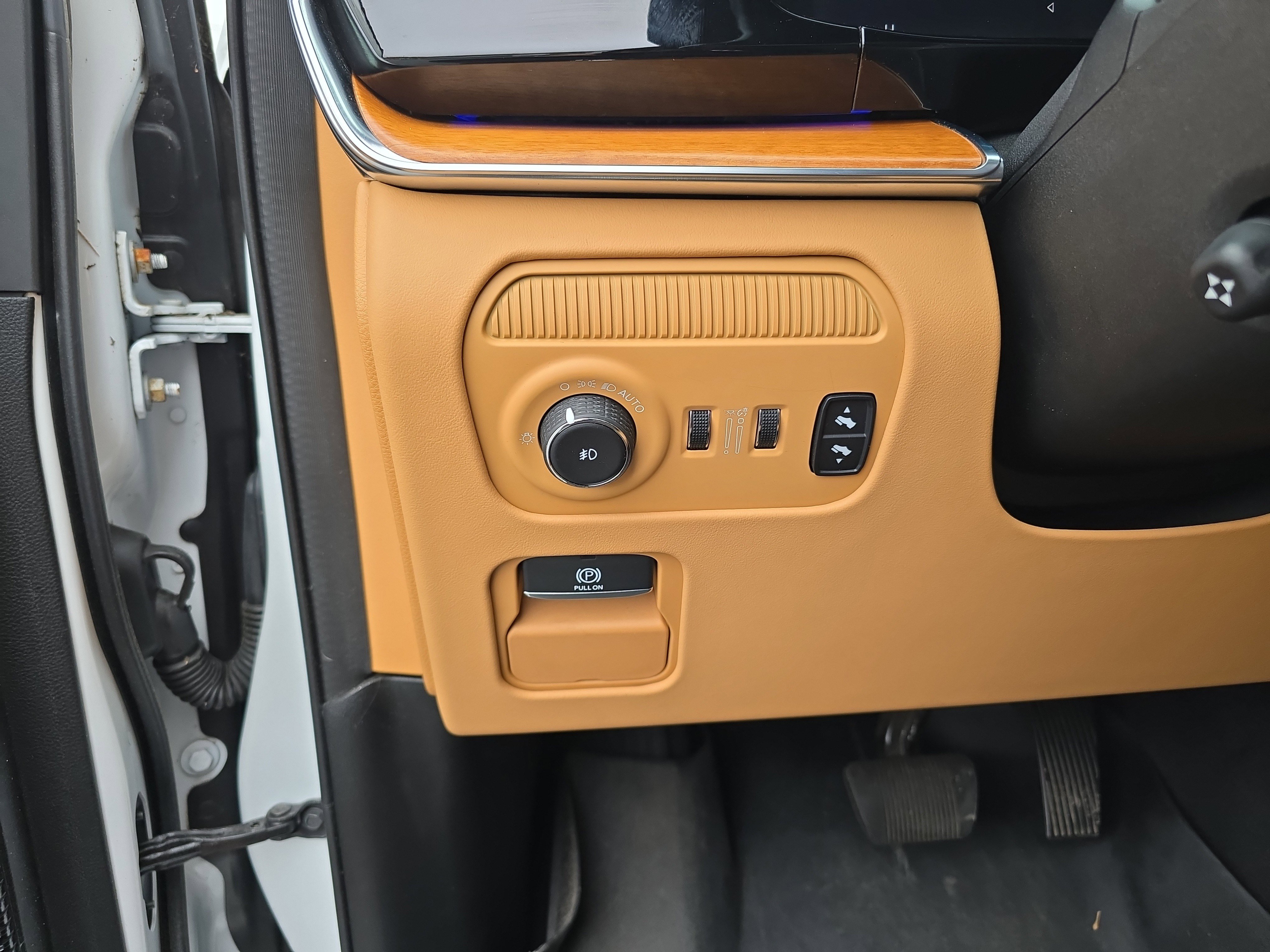 Used 2022 Jeep Grand Wagoneer Series III image 36