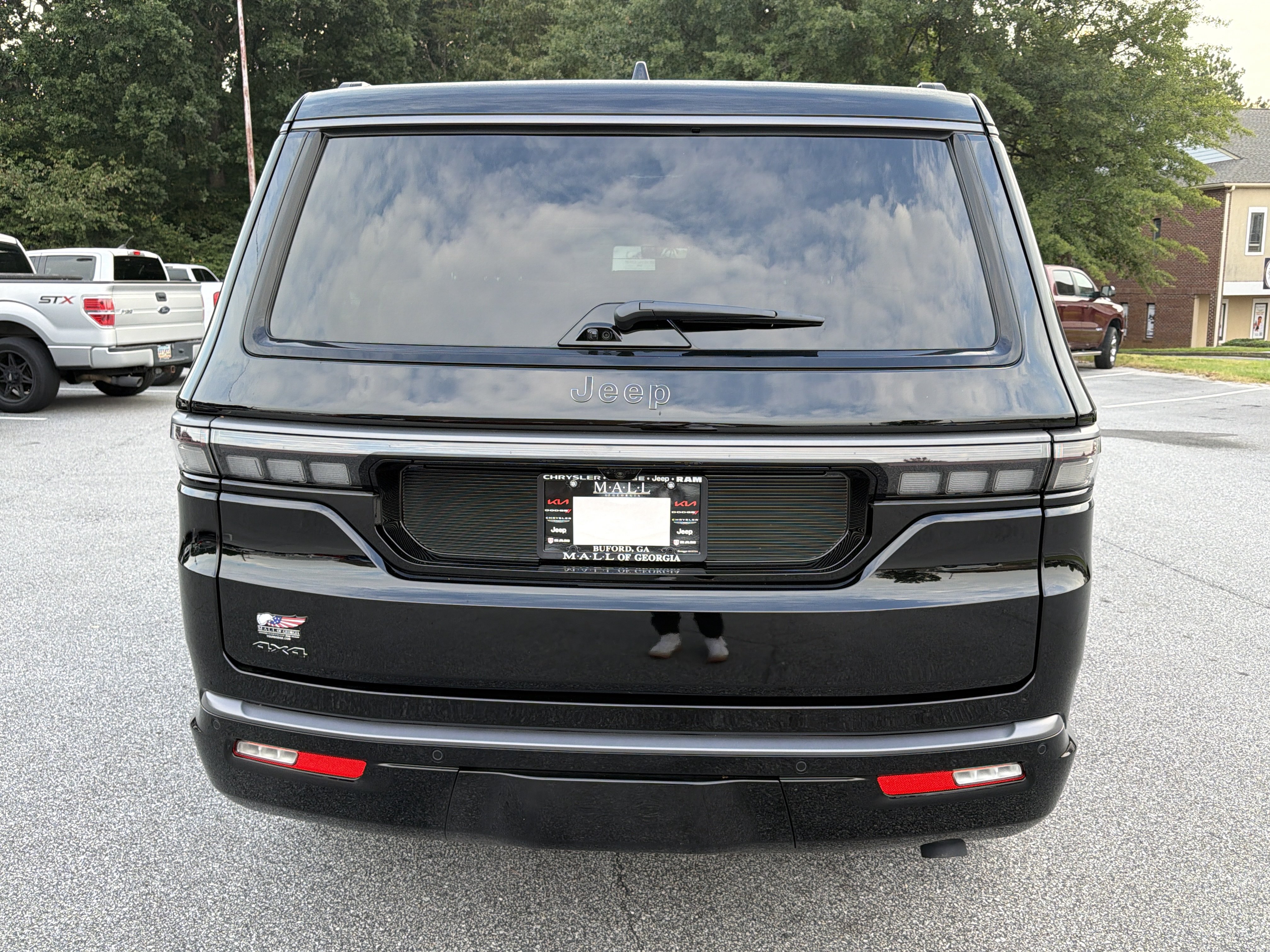 New 2026 Jeep Grand Wagoneer Summit AWD/4WD image 6
