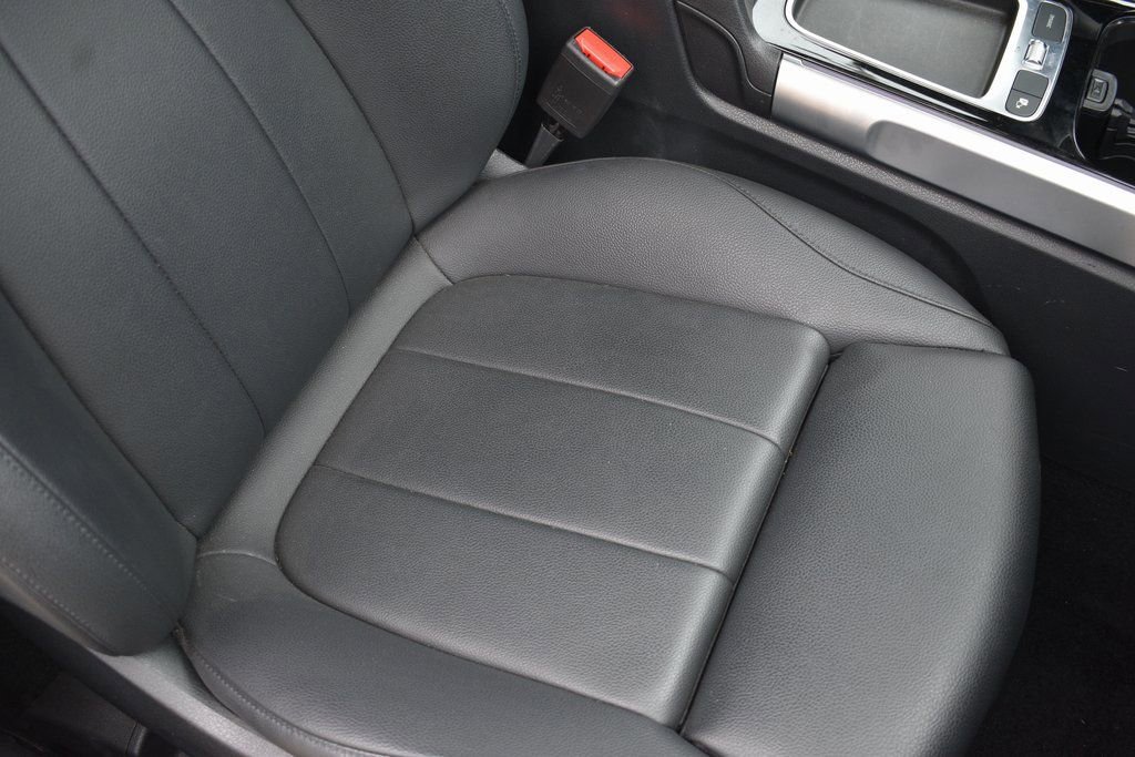 Used 2024 Mercedes-Benz GLB 250 image 24