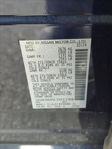 Used 2025 Nissan Pathfinder Platinum w/ Cargo Package FWD image 28