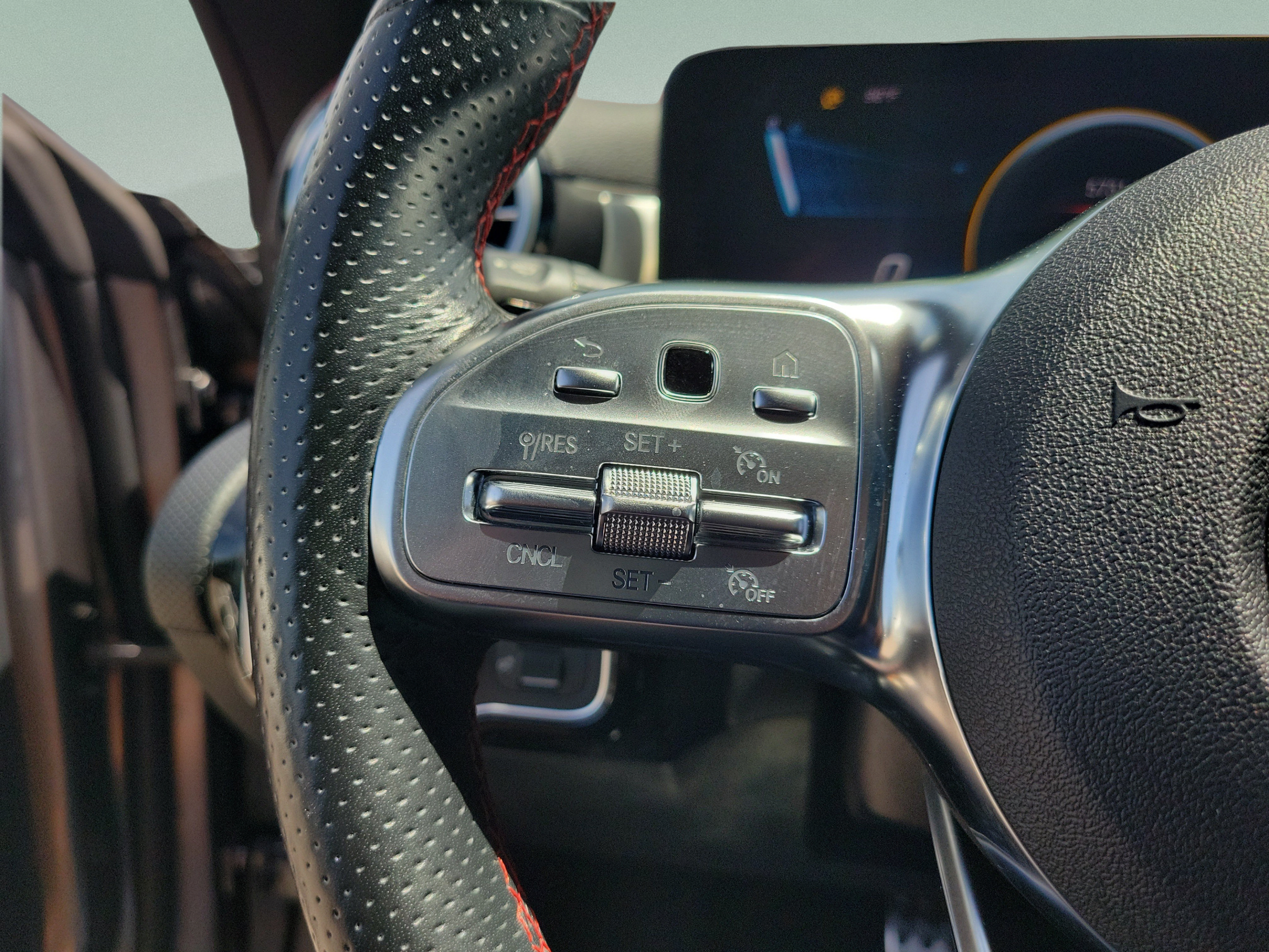 Certified 2023 Mercedes-Benz CLA 35 AMG 4MATIC image 24