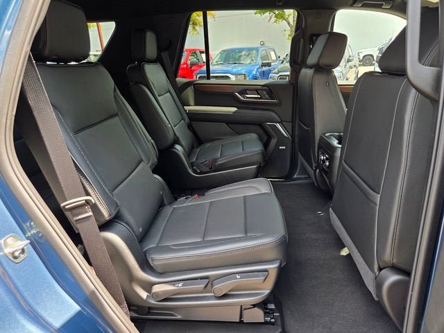Used 2026 GMC Yukon Denali AWD/4WD image 23