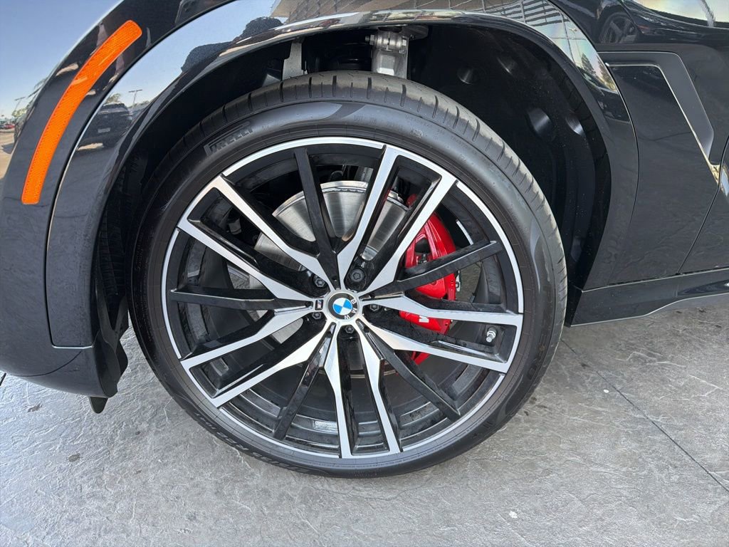 New 2026 BMW X6 xDrive40i image 5