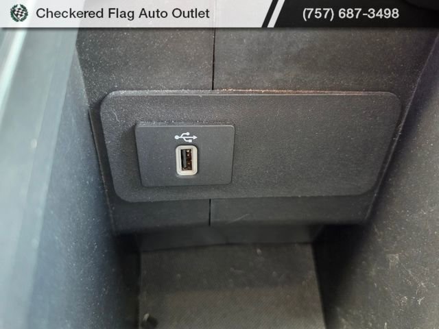 Used 2019 Ford Escape Titanium image 35