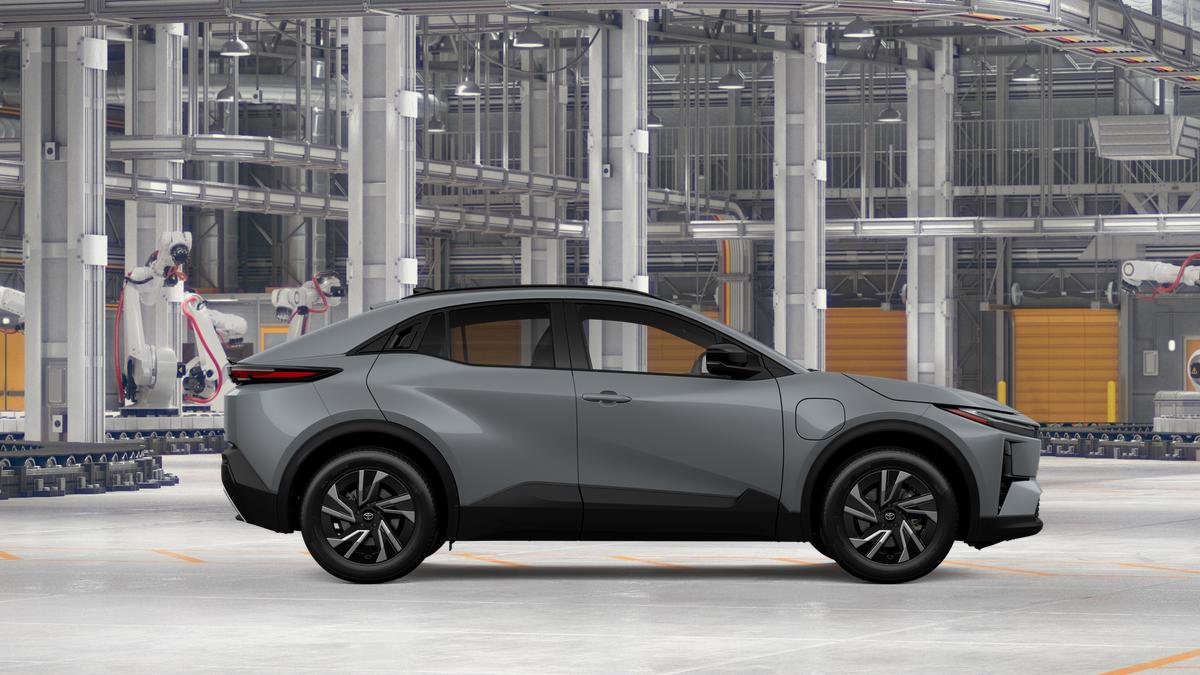New 2026 Toyota C-HR image 12
