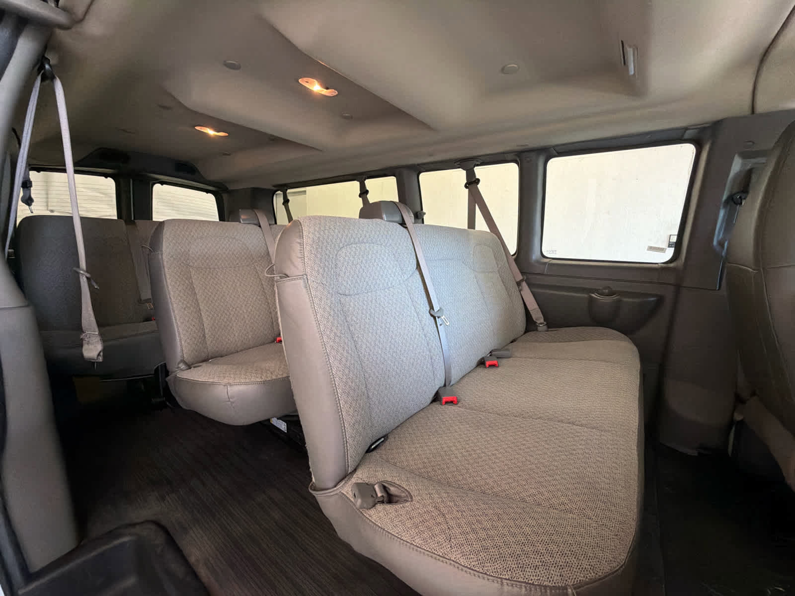Used 2023 Chevrolet Express 3500 LS image 29