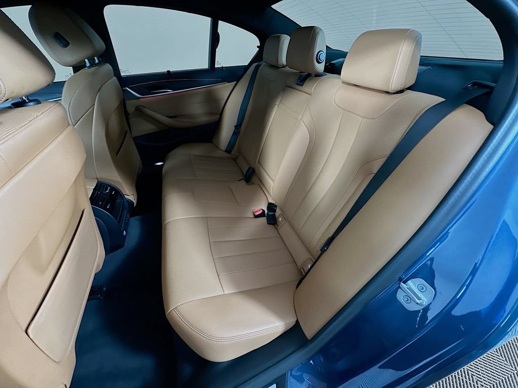Certified 2023 BMW 530i RWD image 25