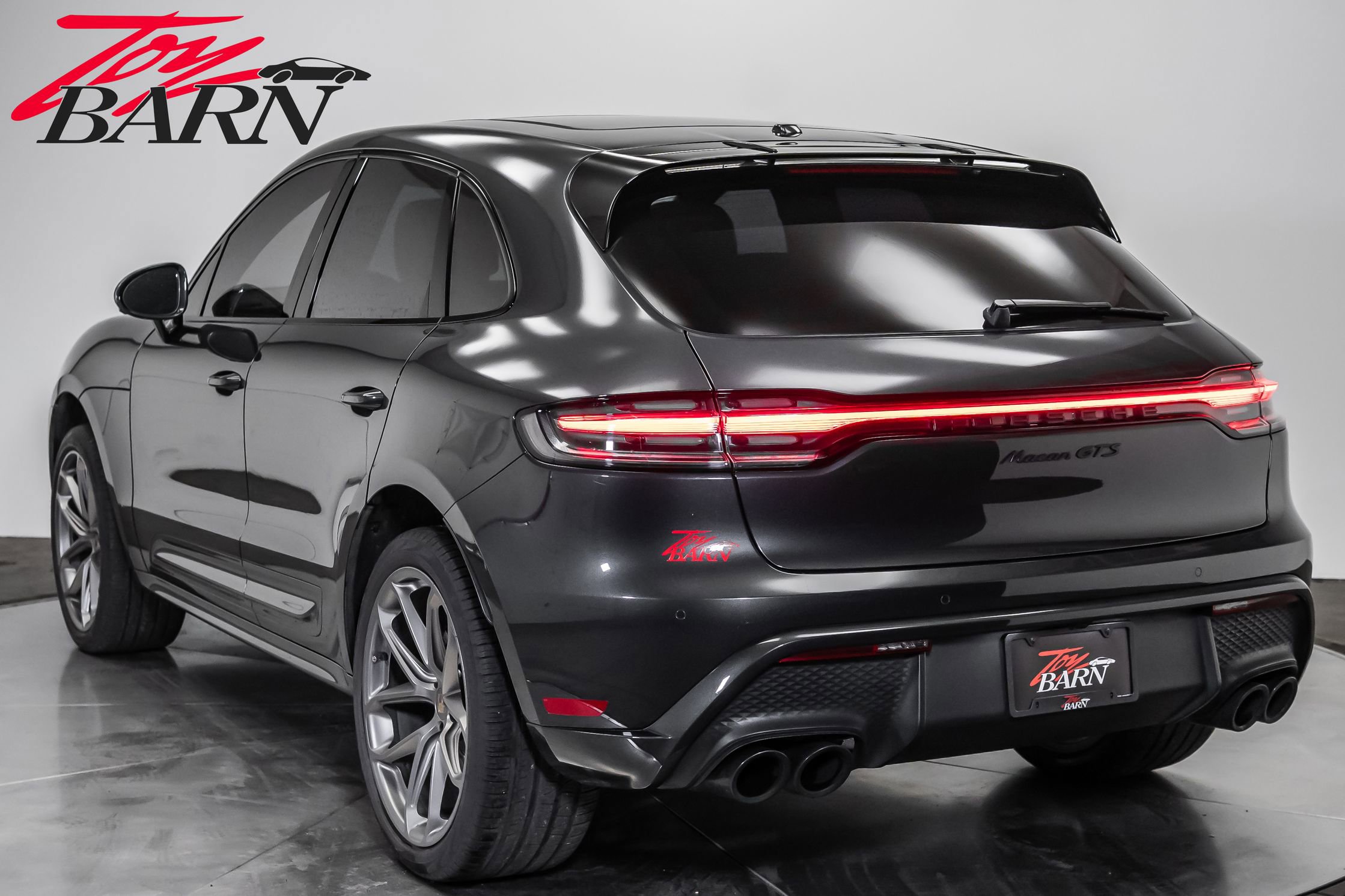 Used 2022 Porsche Macan GTS AWD/4WD image 11