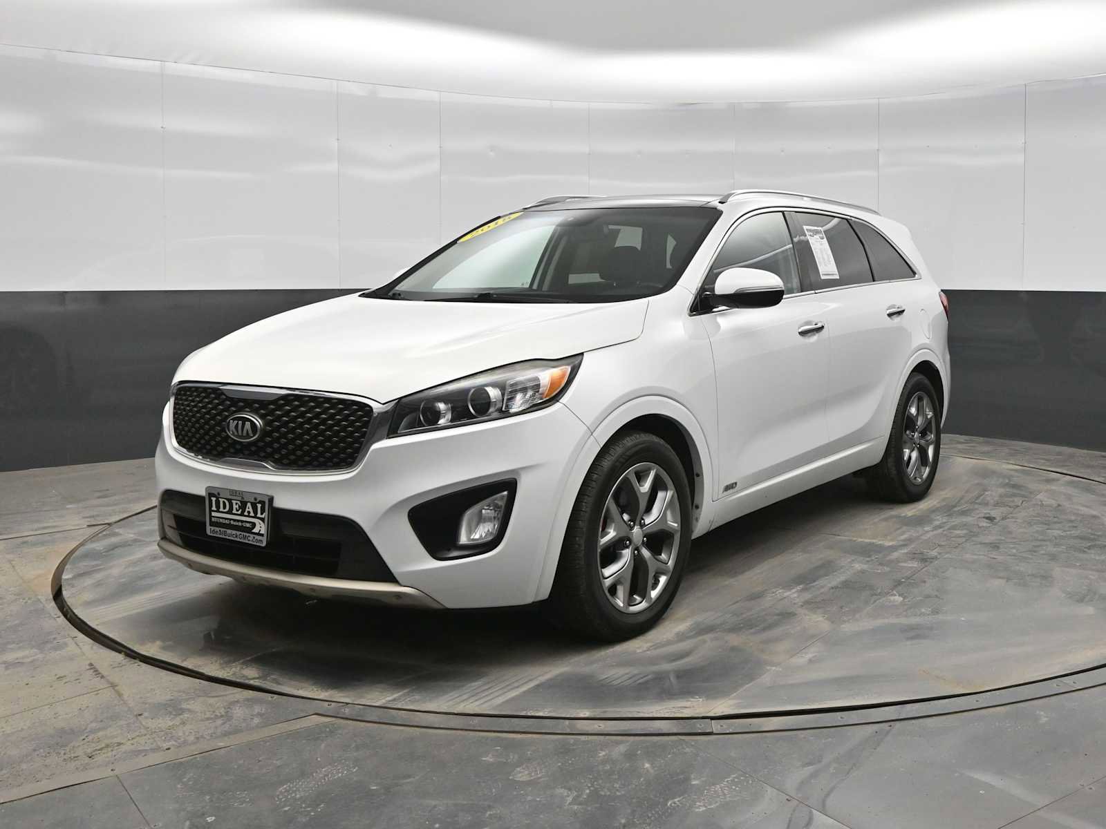 Used 2018 Kia Sorento SX image 4