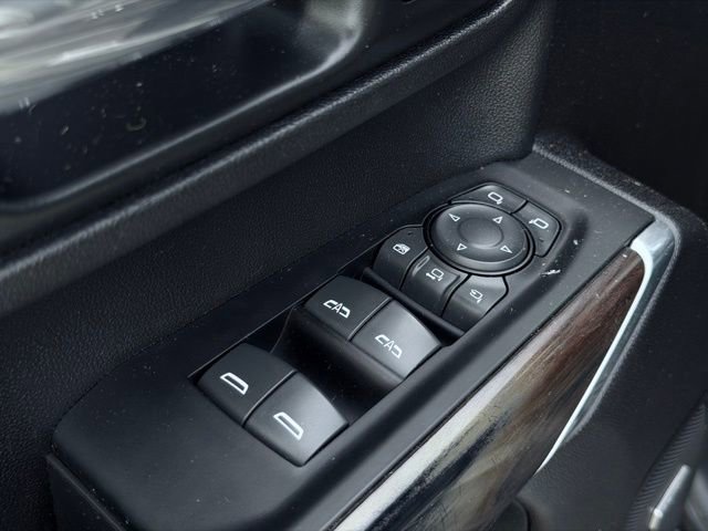 Used 2021 GMC Sierra 2500 SLT w/ SLT Premium Package AWD/4WD image 15
