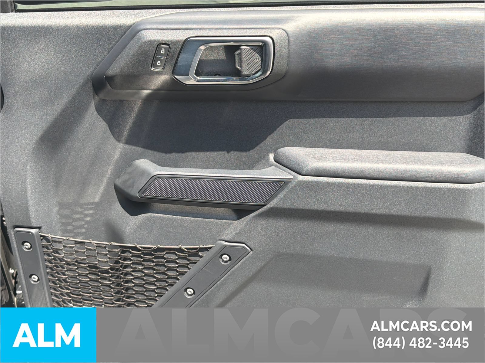 Used 2025 Ford Bronco Outer Banks AWD/4WD image 16