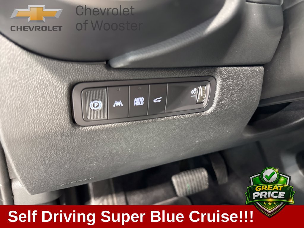 New 2025 Chevrolet Equinox EV RS w/ Active Safety Package 3 AWD/4WD image 11