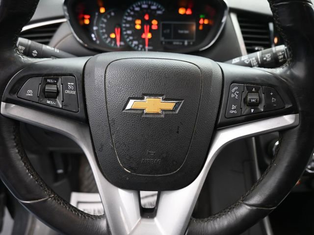 Used 2017 Chevrolet Trax LT w/ LT Convenience Package image 14
