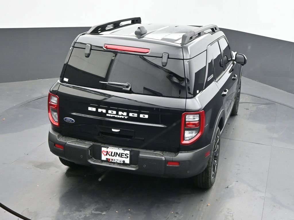 New 2025 Ford Bronco Sport Outer Banks w/ Outer Banks Tech Package+ image 40