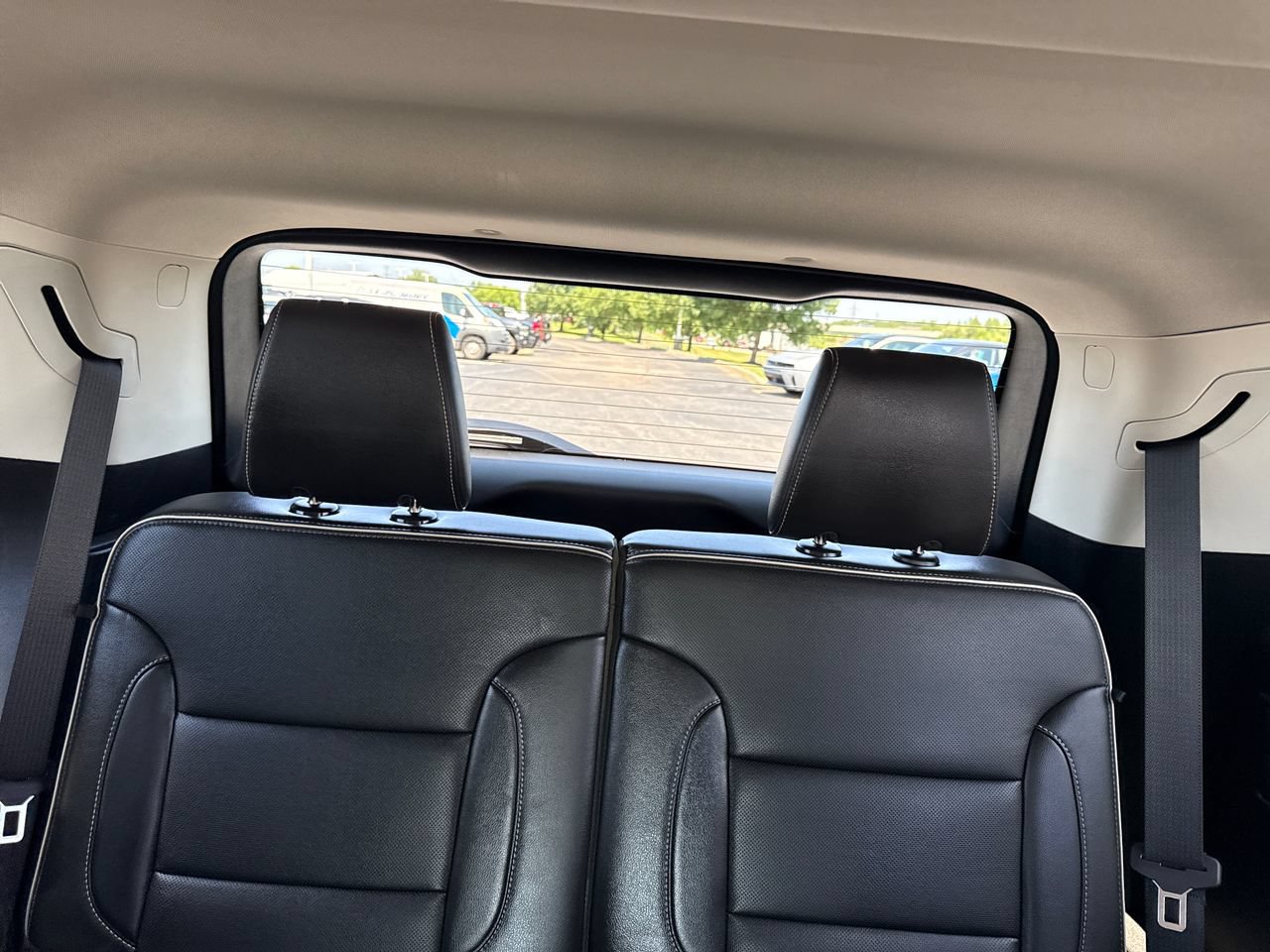 Used 2023 GMC Acadia Denali AWD/4WD image 15