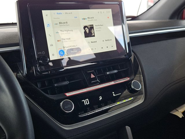 Used 2024 Toyota Corolla Cross SE image 10