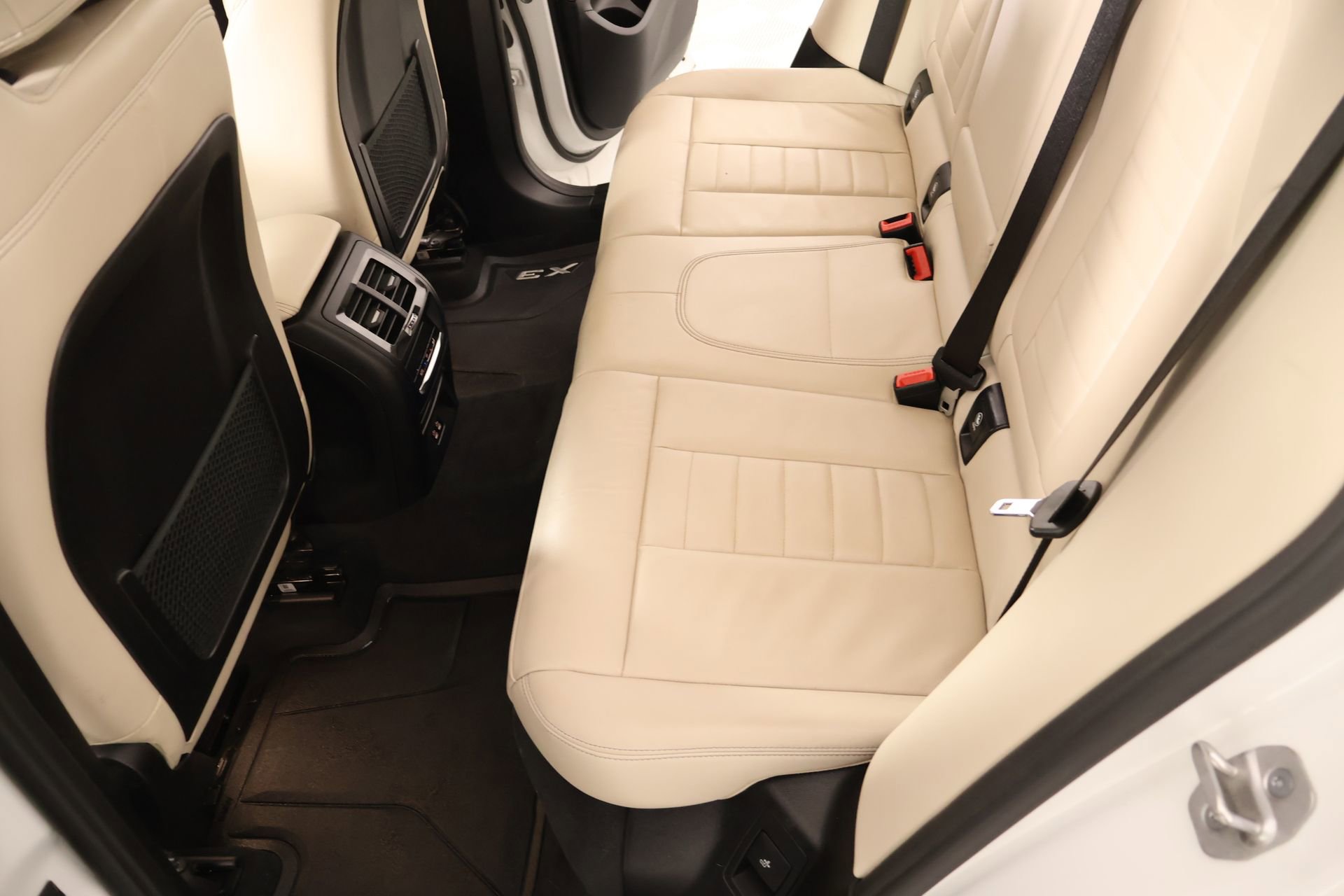 Used 2022 BMW X3 xDrive30i w/ M Sport Package AWD/4WD image 13