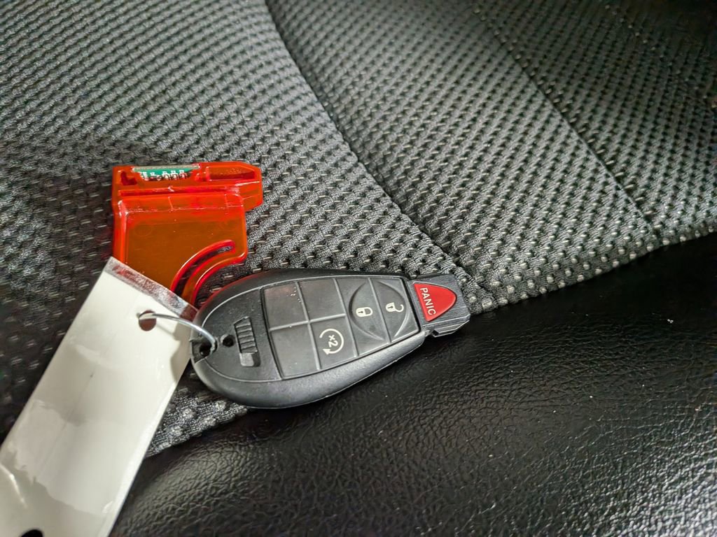 Used 2018 RAM 2500 Big Horn w/ Sport Appearance Group image 31