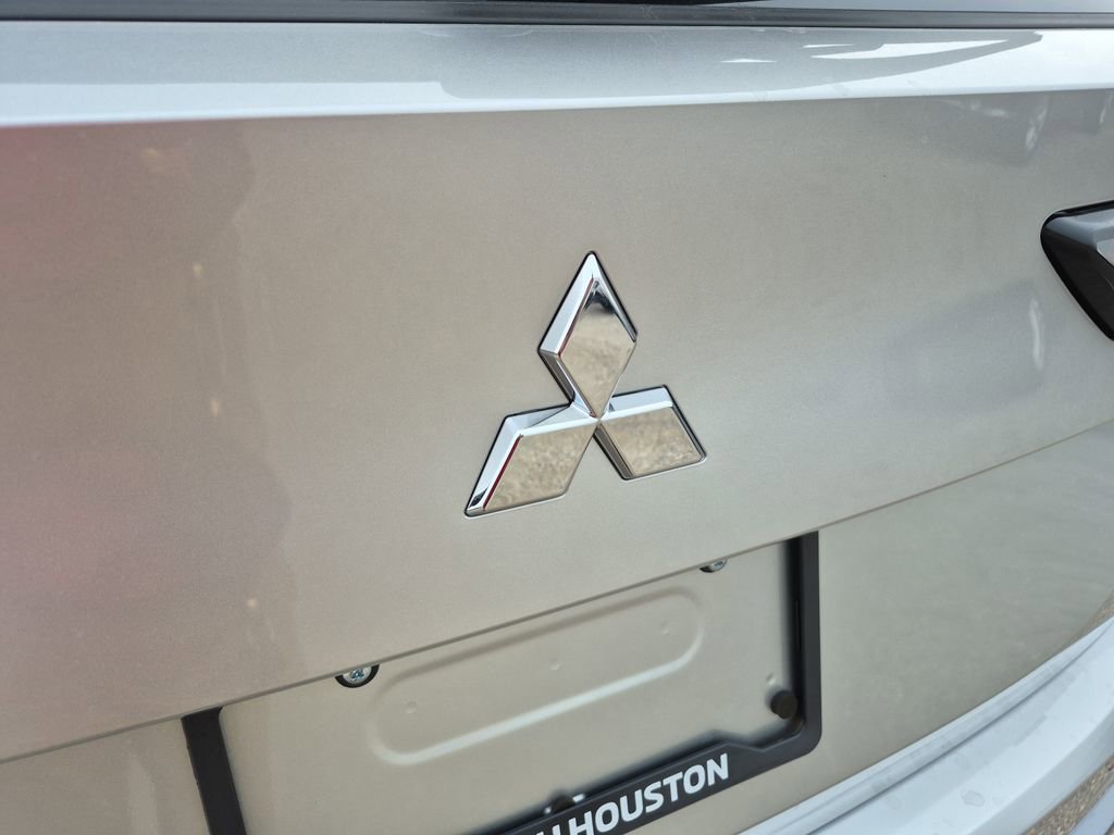 New 2026 Mitsubishi Outlander SE image 52
