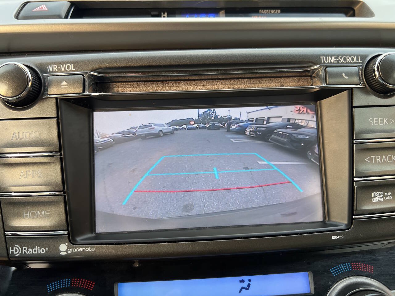 Used 2015 Toyota RAV4 Limited AWD/4WD image 15