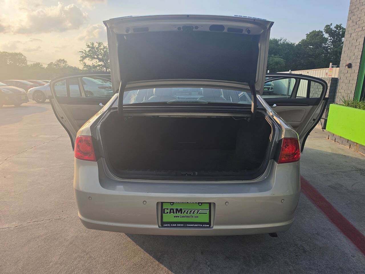 Used 2009 Buick Lucerne CXL w/ Driver Confidence Package FWD image 25