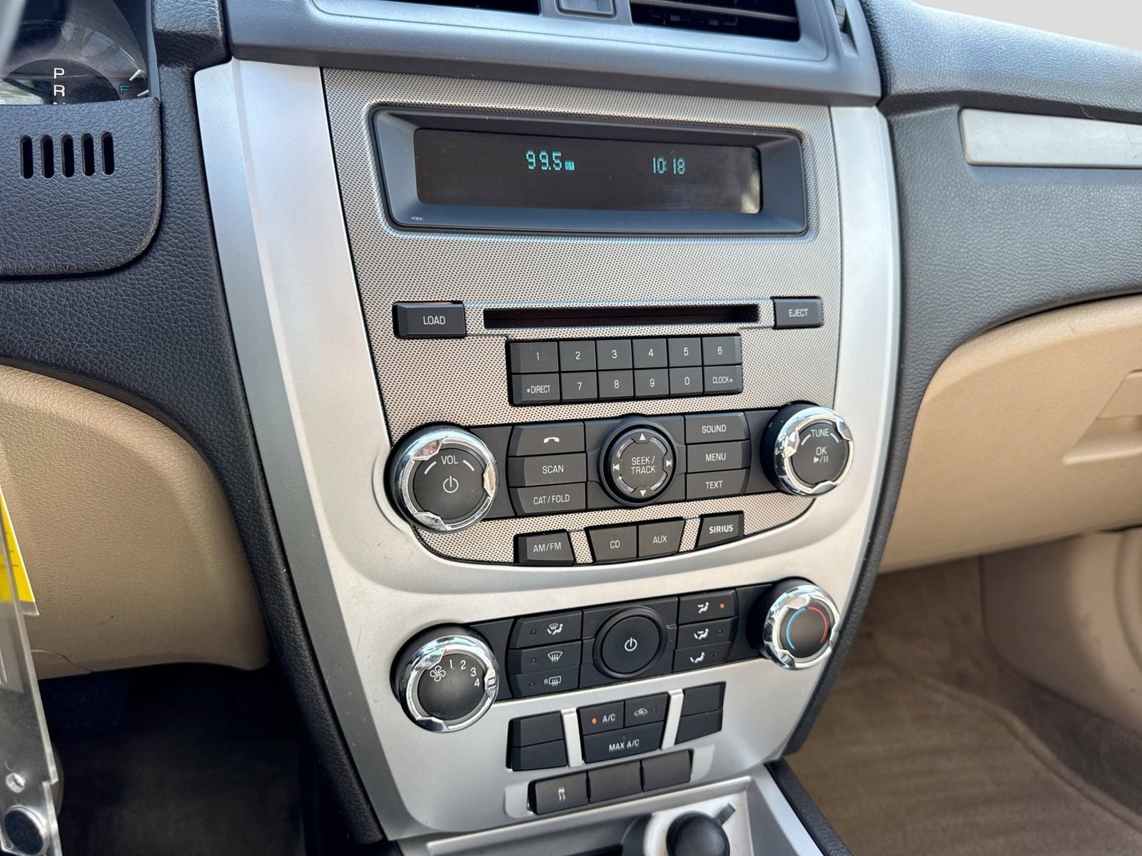 Used 2010 Mercury Milan FWD image 26