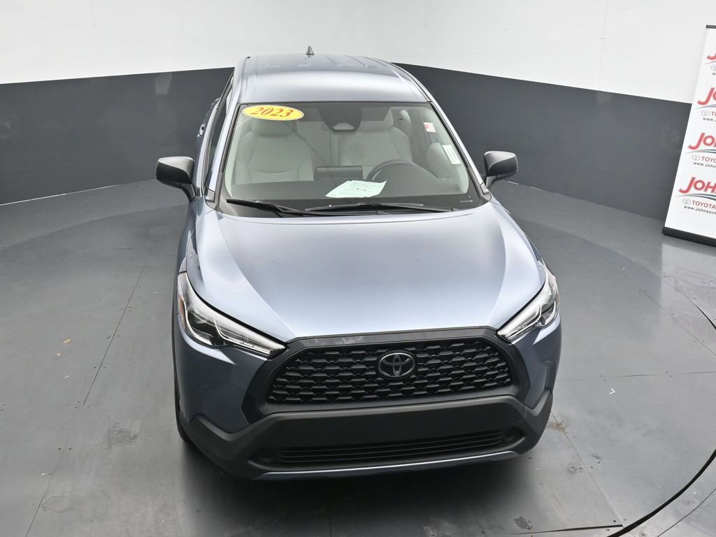 Used 2023 Toyota Corolla Cross L image 25