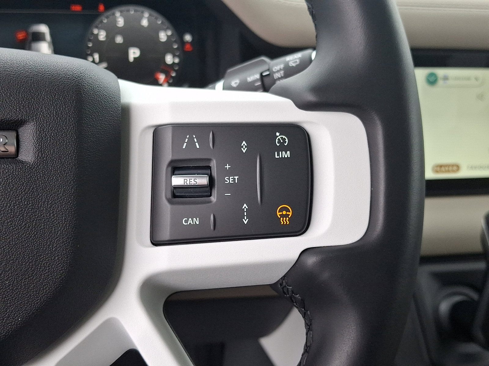 Used 2024 Land Rover Defender 110 S AWD/4WD image 23