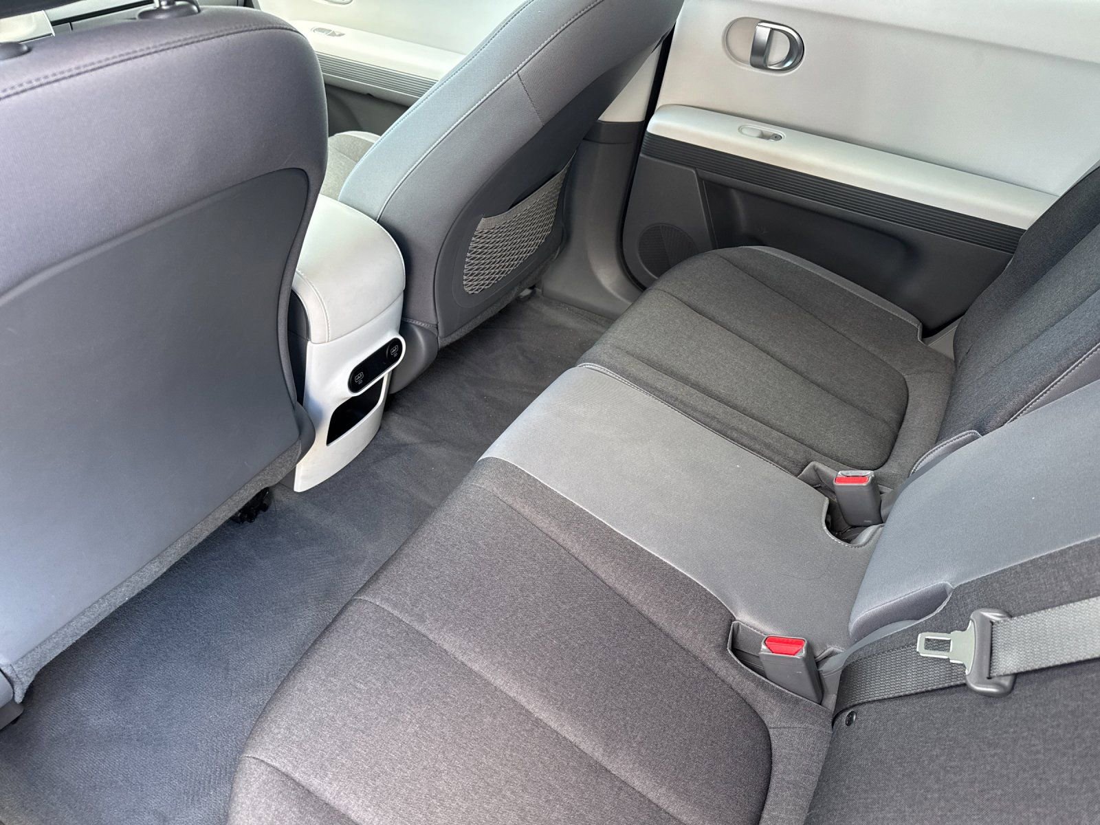 Used 2024 Hyundai Ioniq 5 SEL RWD image 12