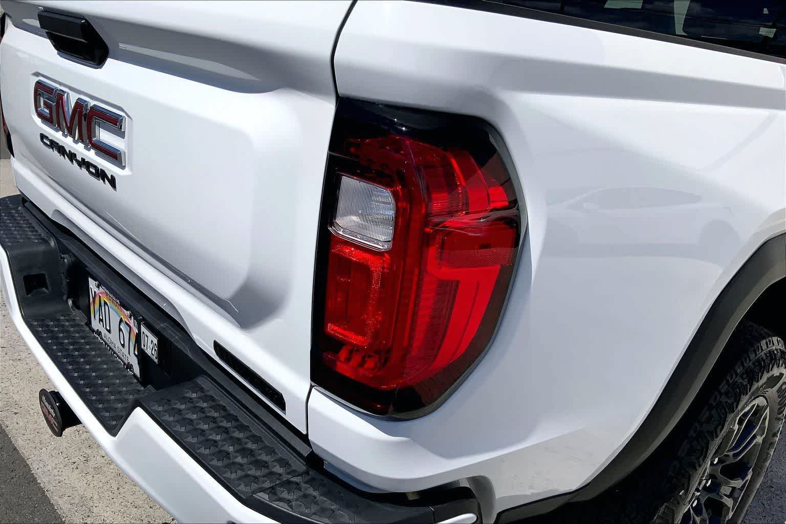 Used 2024 GMC Canyon Elevation w/ Convenience Package RWD image 32