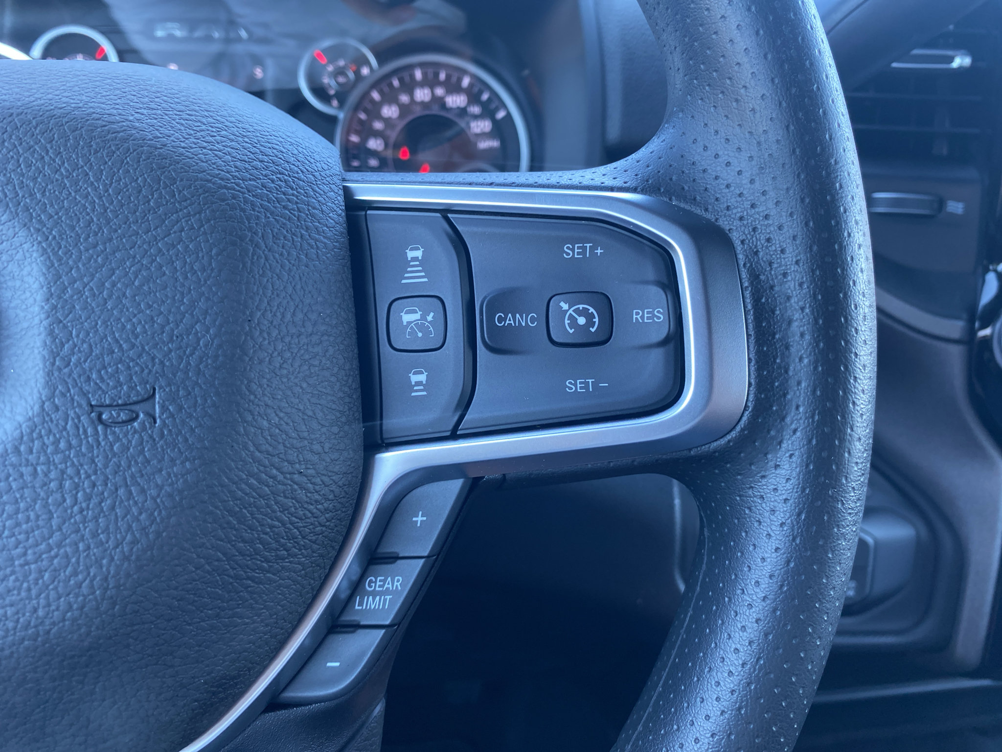 New 2027 RAM 2500 Tradesman AWD/4WD image 19