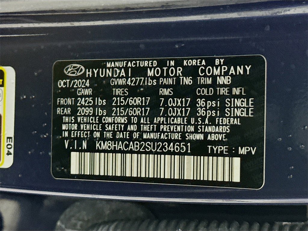 Certified 2025 Hyundai Kona SE image 36