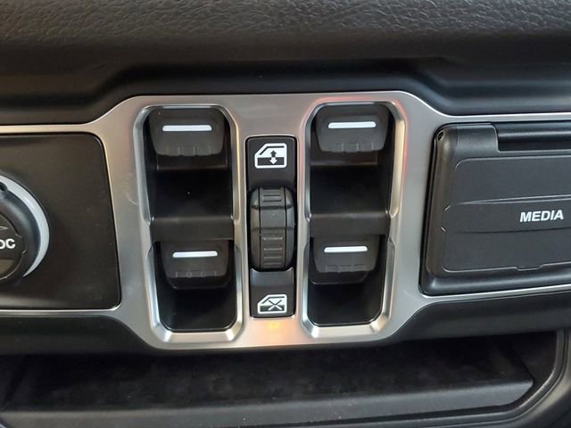 New 2025 Jeep Wrangler Unlimited Sport image 30