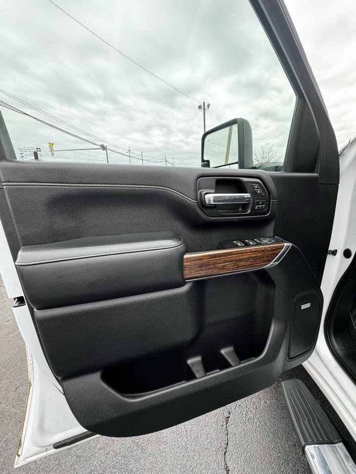 Used 2020 Chevrolet Silverado 2500 High Country w/ Z71 Off-Road Package image 19