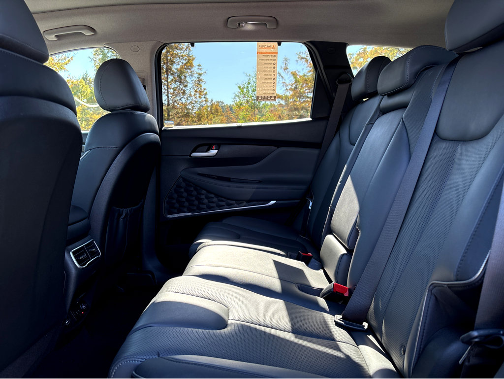 Used 2022 Hyundai Santa Fe Limited image 21