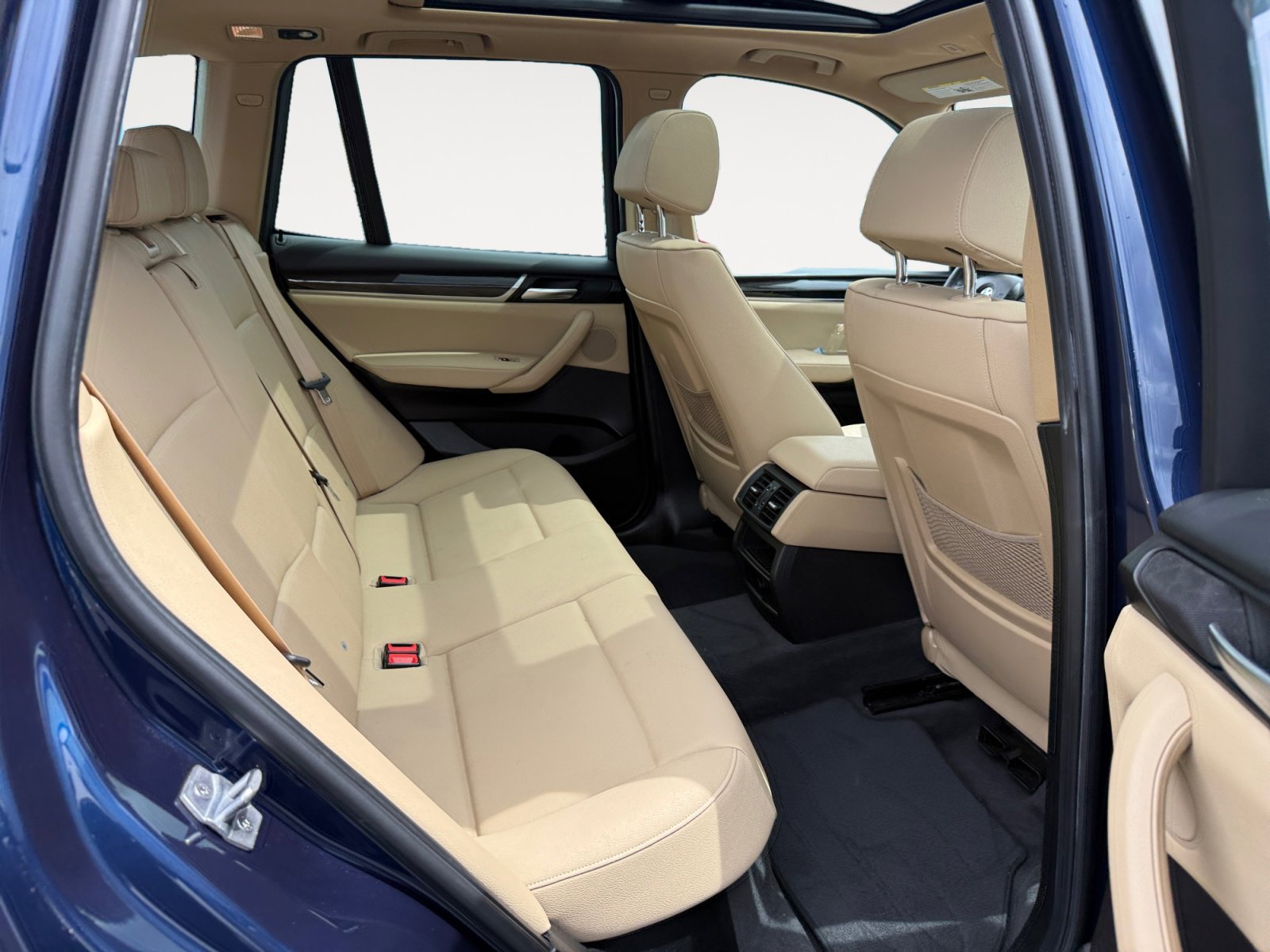 Used 2017 BMW X3 sDrive28i RWD image 18