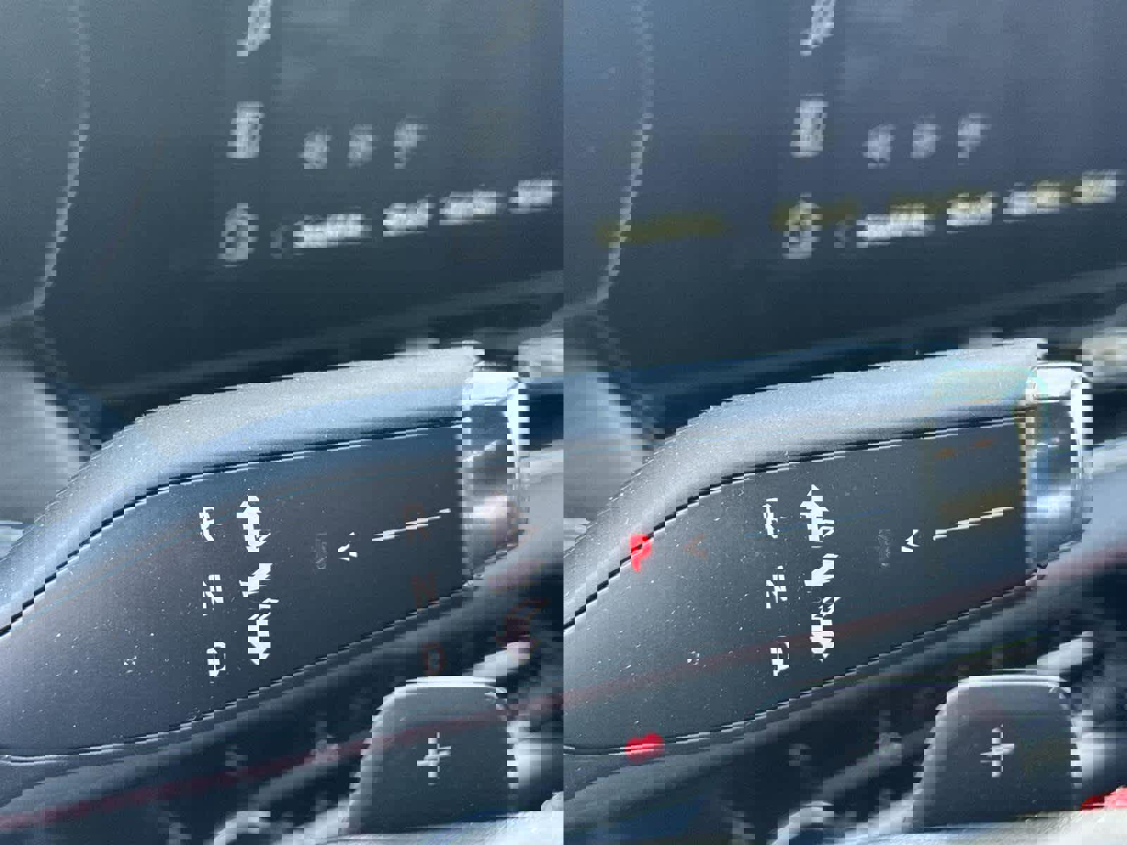 Used 2025 Chevrolet Equinox RS image 20