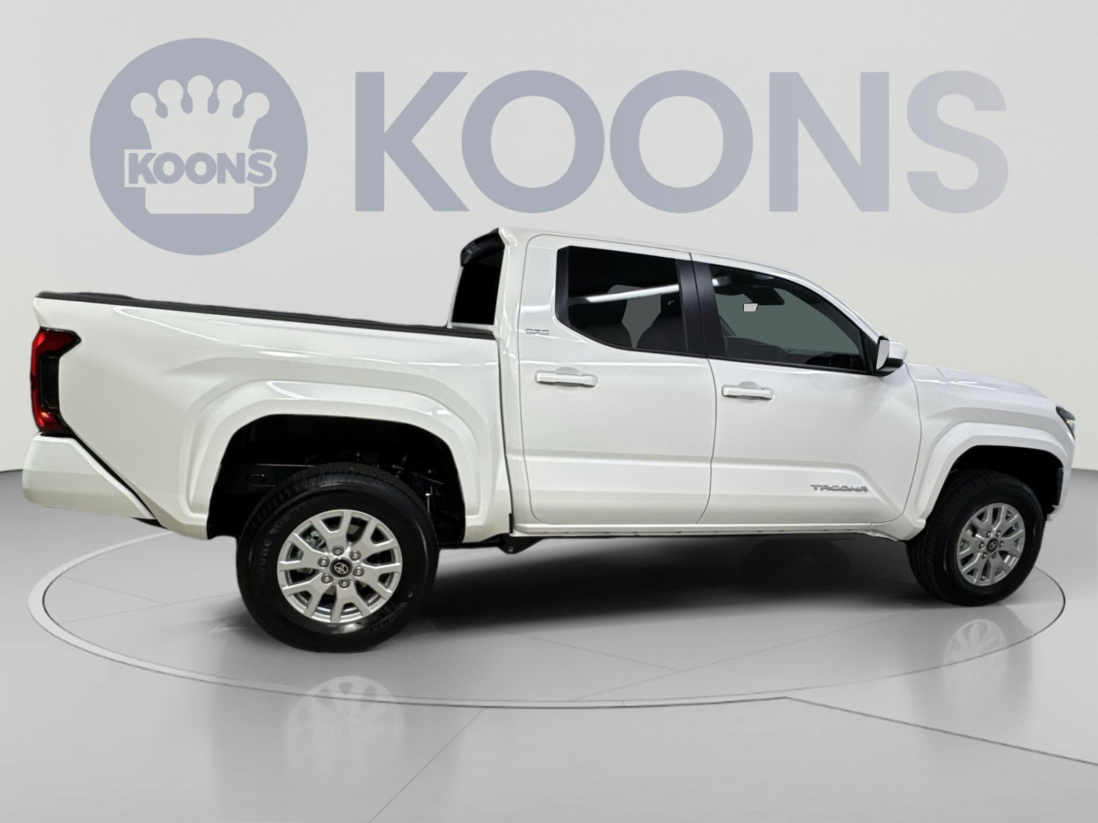 Used 2026 Toyota Tacoma SR5 AWD/4WD image 21