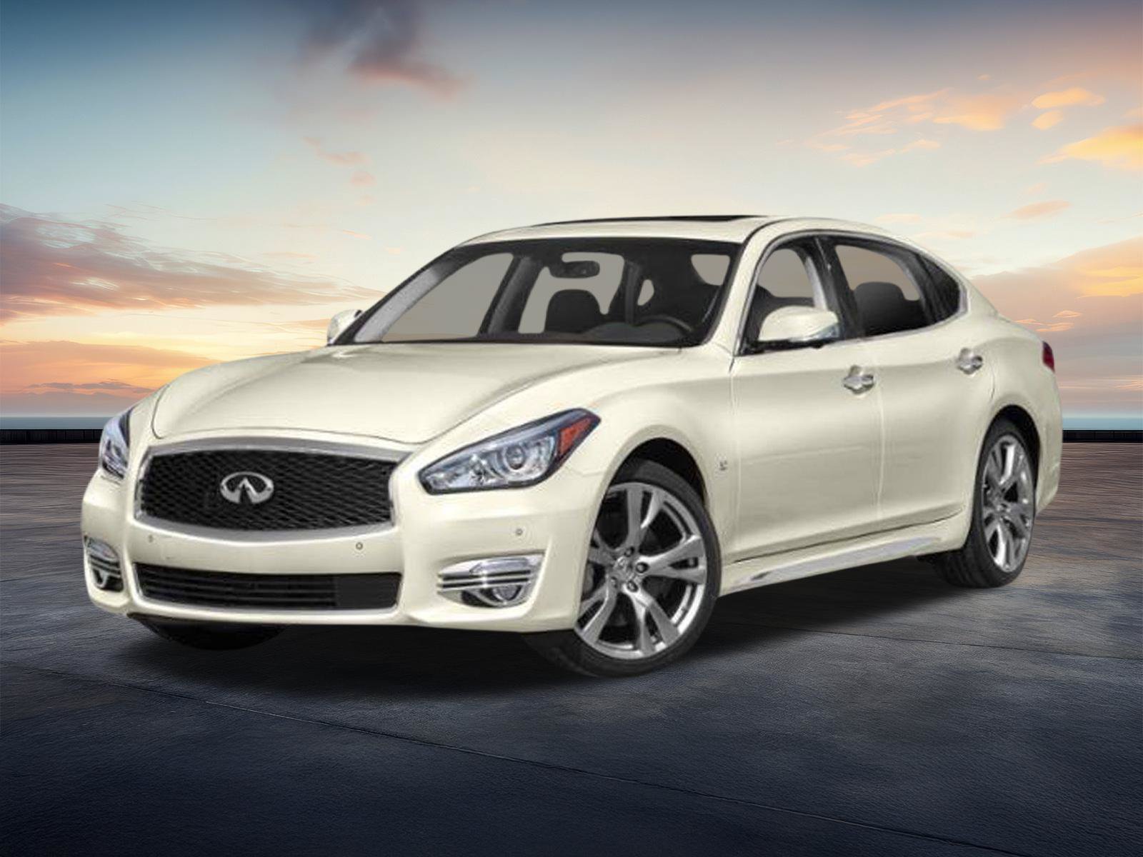 Used 2019 INFINITI Q70 L 3.7 w/ Sensory Package